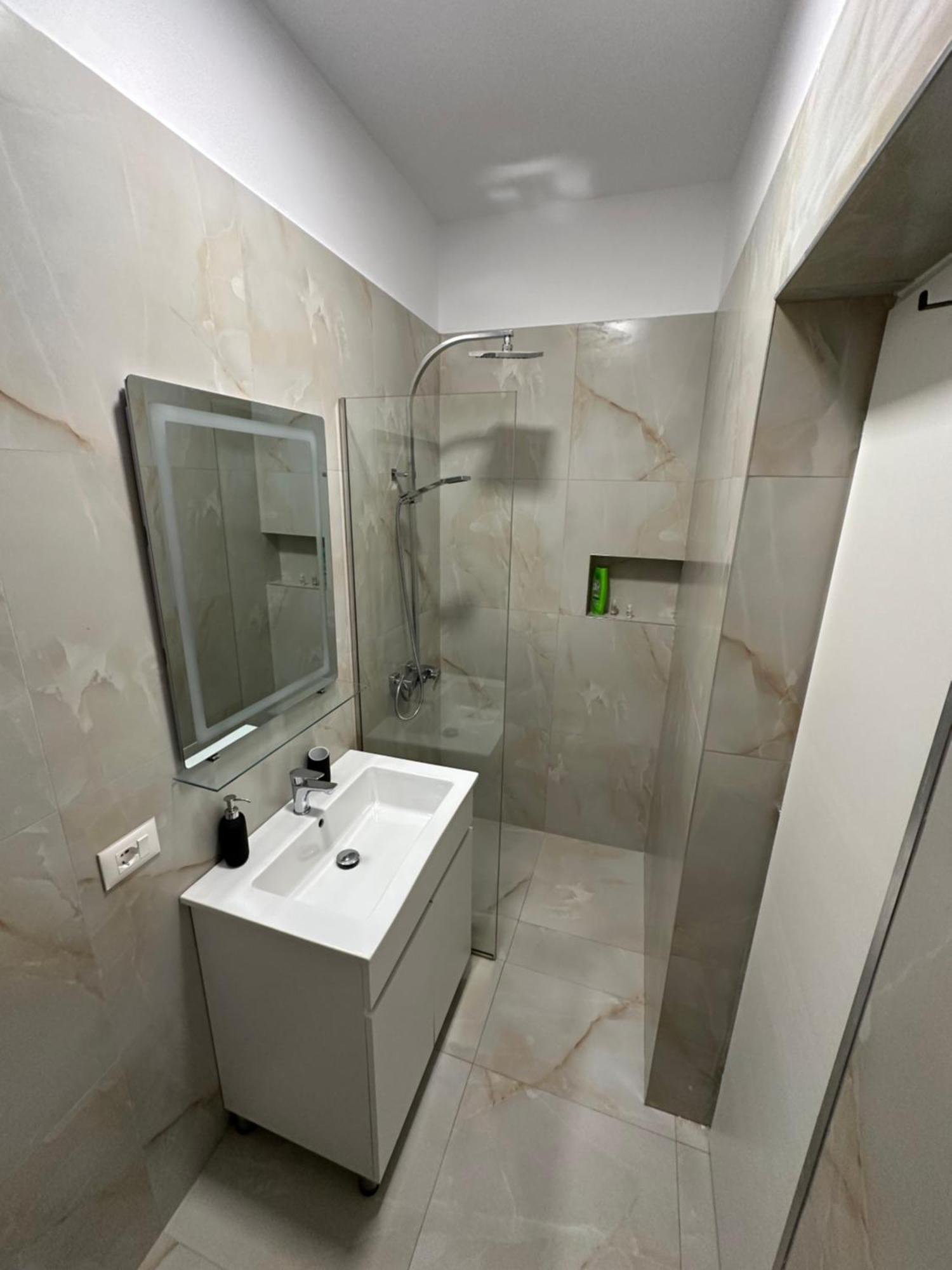 New Bazaar Studios Тирана Екстериор снимка
